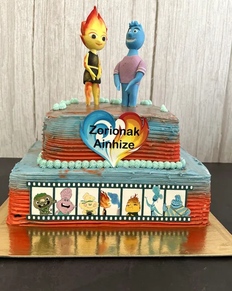 Tarta de Elemental de dos pisos