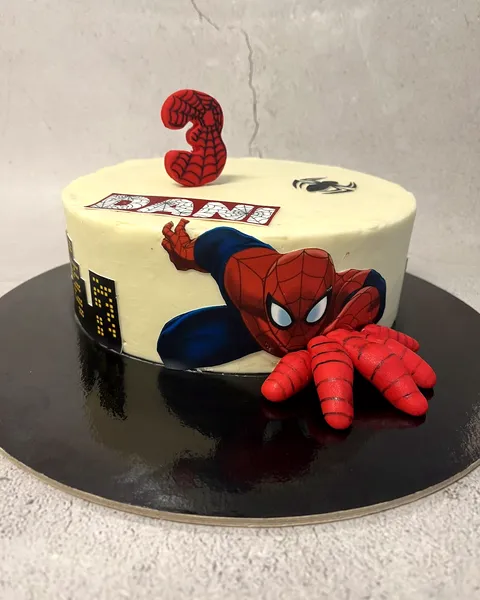 Tarta de Spider-Man con el 3