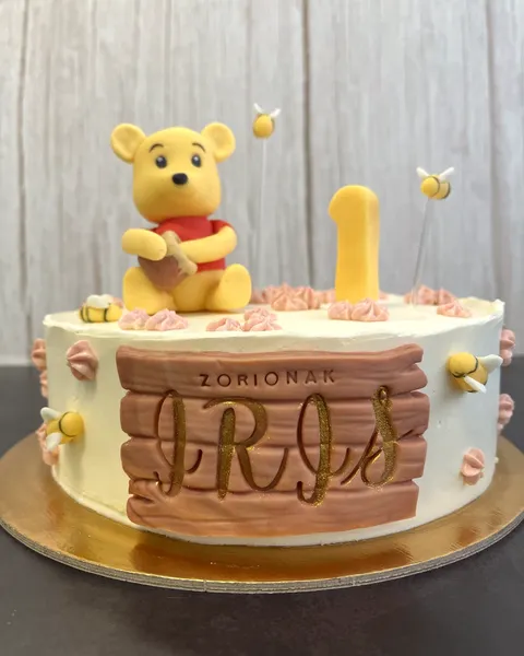 Tarta de Winnie the Pooh con el 1