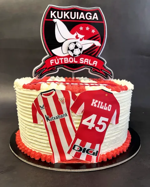 Tarta de fútbol sala con camisetas