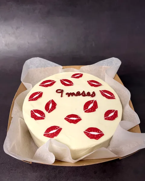 Bento cake de besos